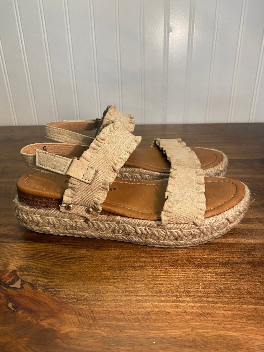 PIERRE DUMAS - Beige Ruffle Espadrille Platform Sandals - Size 6